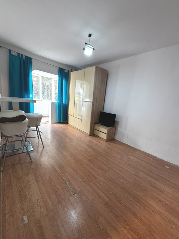 Apartament 1 camera, 24 mp utili, et. 1, balcon-Olimpia-Stad