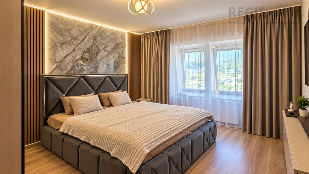 Apartament cu 3 camere de