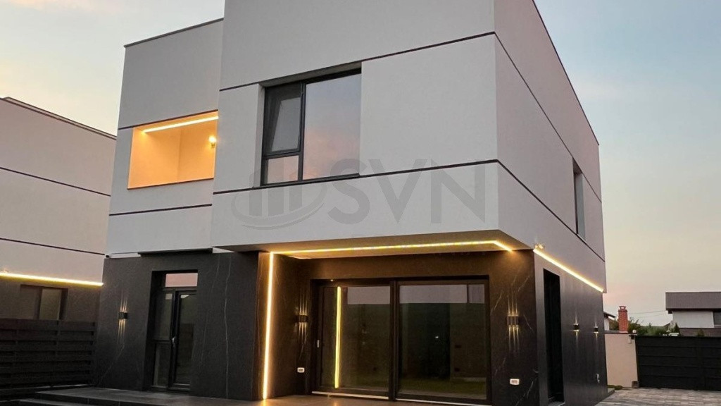 Vila Premium Tunari 5 camere