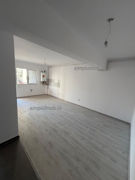 Garsonieră 37 mp langa metrou Berceni