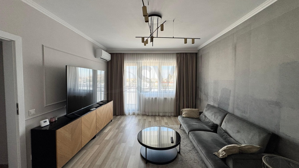 Penthouse de Închiriat l 4 camere l Tineretului
