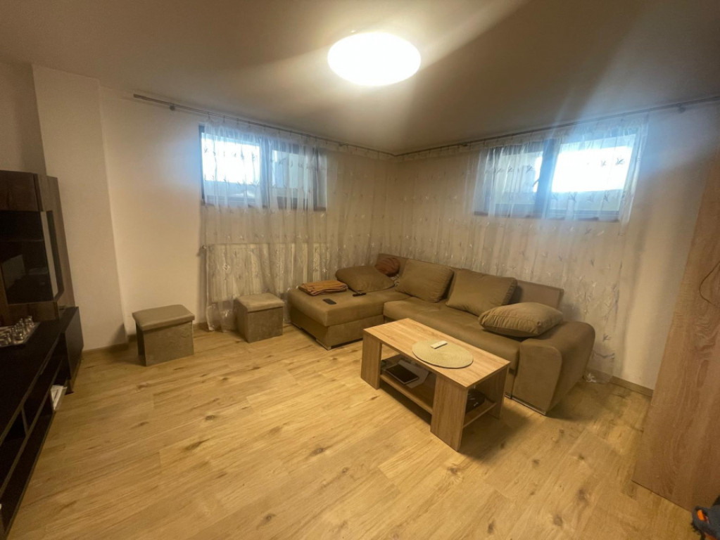 Apartament cu 2 camere, 51.82 mp, zona Rovine