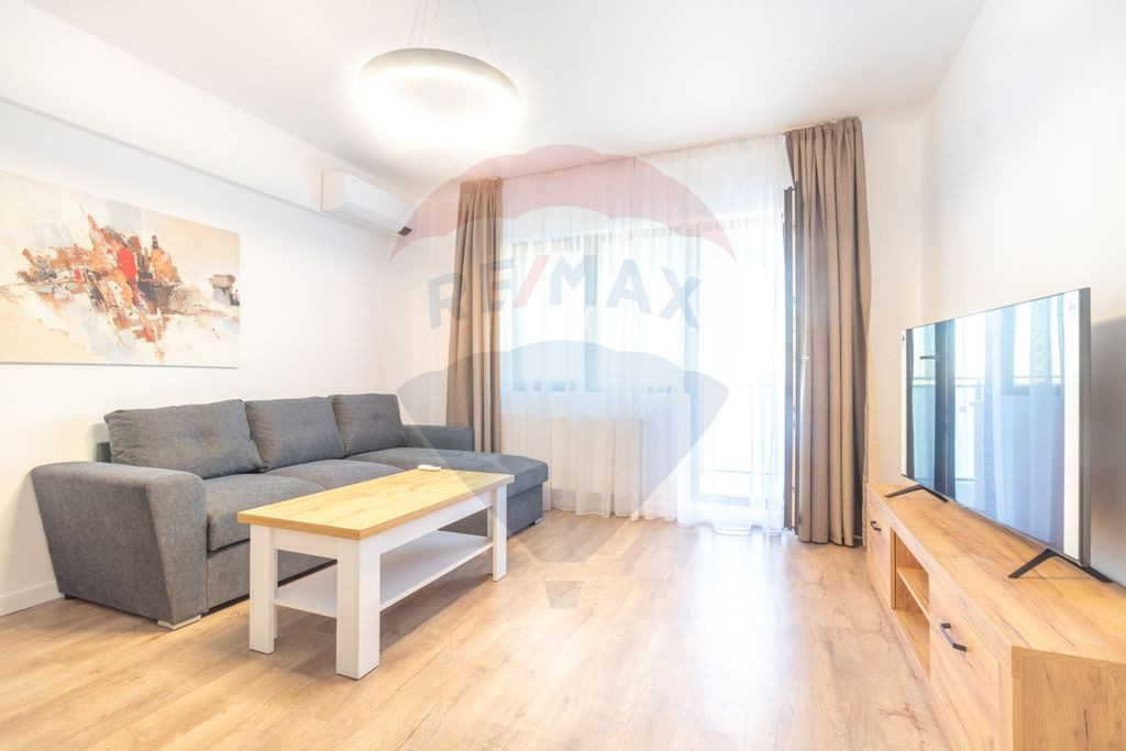 Panorama asupra orasului | 2 camere | Etaj 10/12 | Parcul Carol – ISG