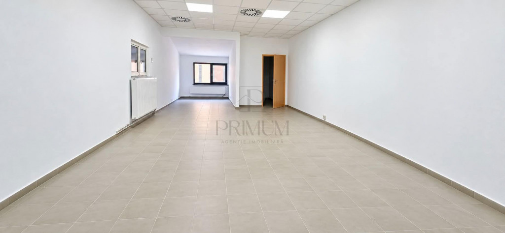 Spatiu birouri etaj 1 open space in cladire de birouri - Meh