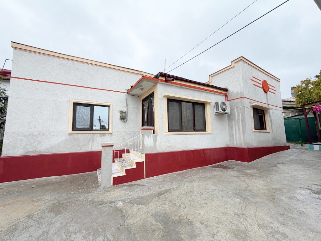 Casa strada Buna Vestire , 327 mp