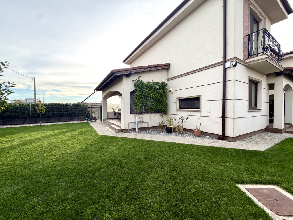 Duplex modern, 4 camere, 115 mp utili, 320 mp teren - Dumbra