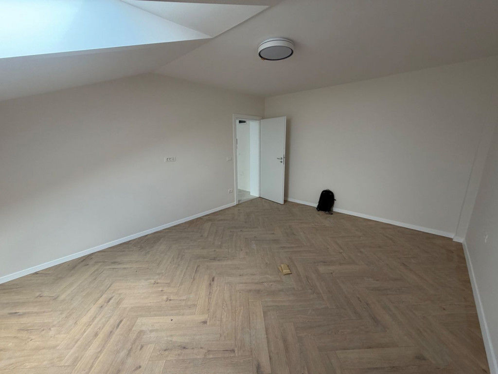 2 si 3 camere | in Timisoara | zona Soarelui | Statie de tra