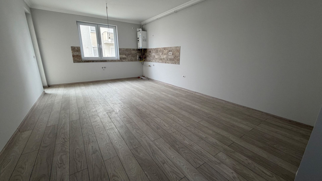 2 camere | Etaj Intermediar | Langa ESO | Loc de parcare | T