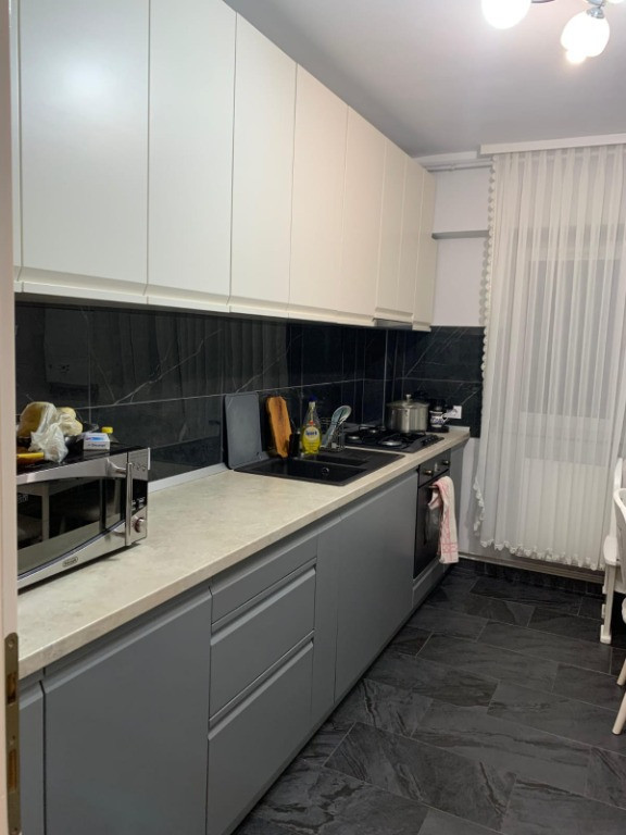 Traina, zona Mara, 3 camere, etaj 3