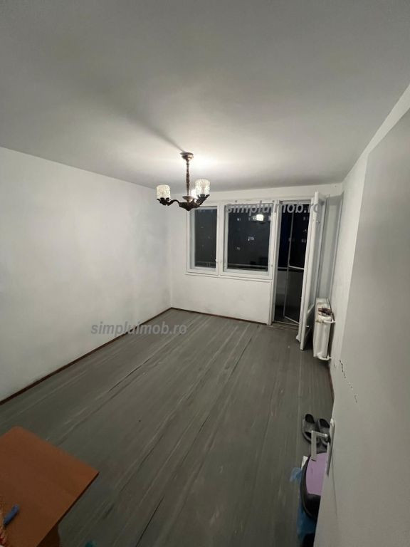 3 Camere Spatios Metrou Piata Sudului