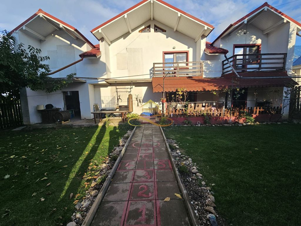 Duplex de vanzare Hemeius Bacau