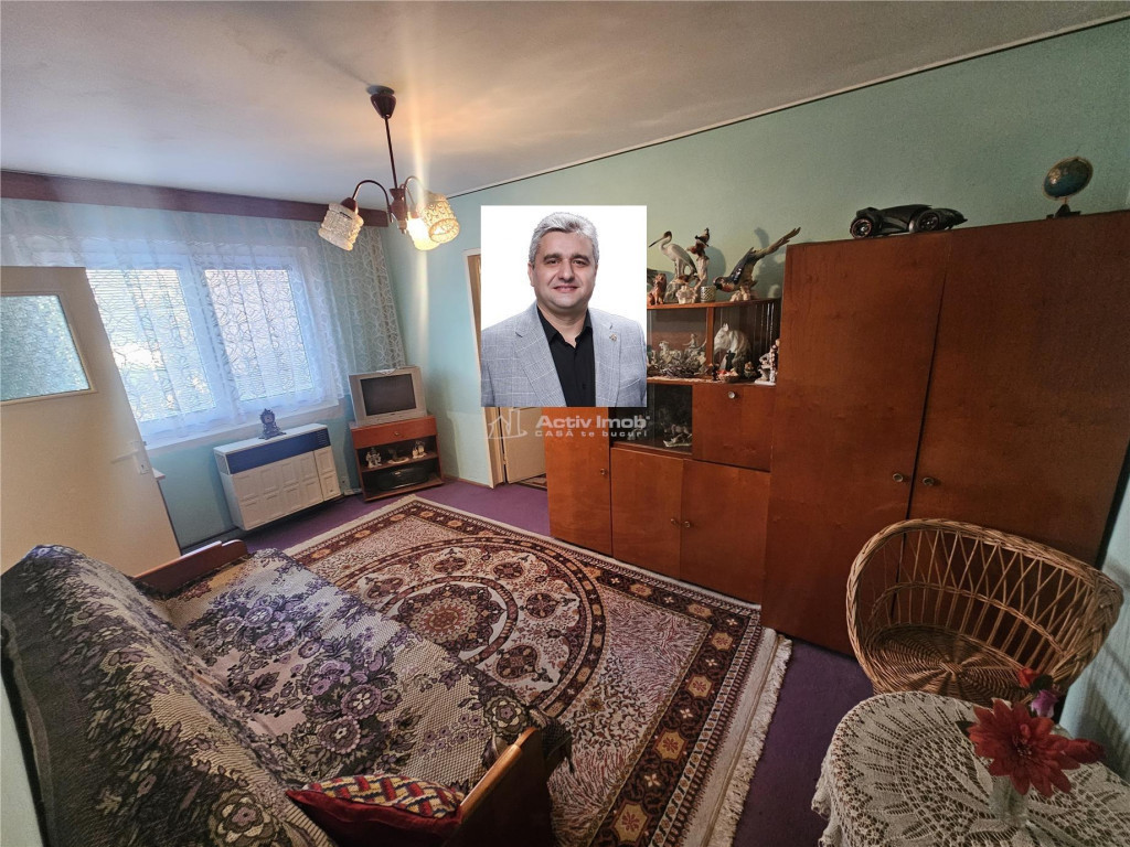 Resita, 2 Cam. Mobilat Utilat, Et. 1, Micro 2
