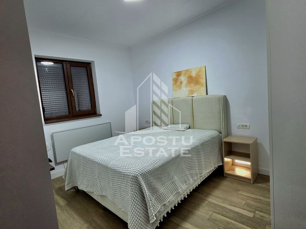 Apartament cu 2 camere, semidecomandat, cu parcare, Bihor, Osorhei
