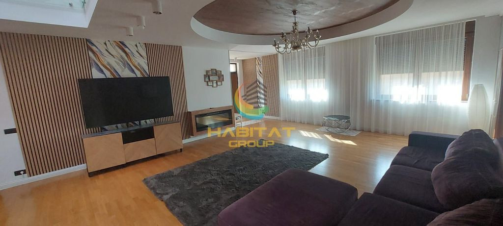 Vila 5 camere cu piscina si teren 500 mp Popesti Leordeni