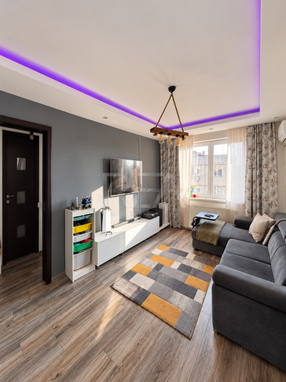 3 camere - 70 mp - Renovat - Metrou Gorjului - Moinești