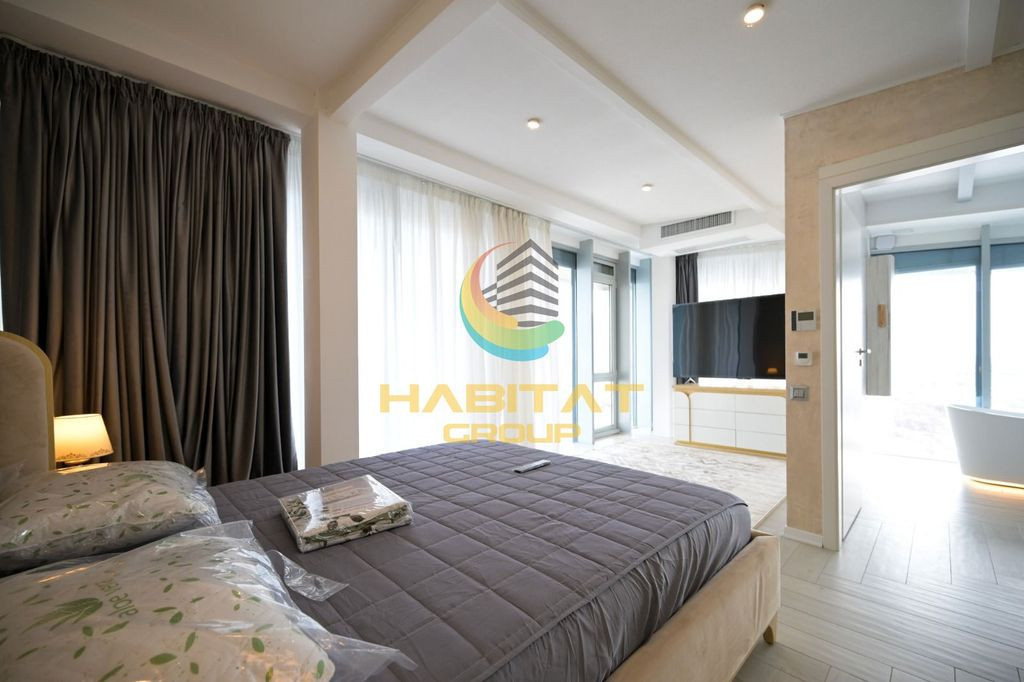 Penthouse 5 camere | Terasă 100 mp | Vedere Delta Văcărești