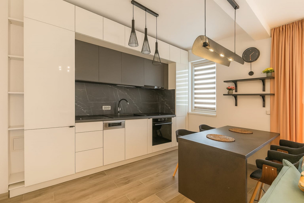 Apartament 2 Camere | Mobilat si Utilat | Parcare Inclusa |