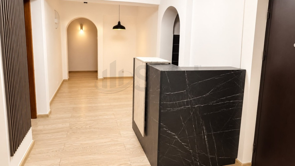 Apartament 4 camere I Primaverii I Acces stradal