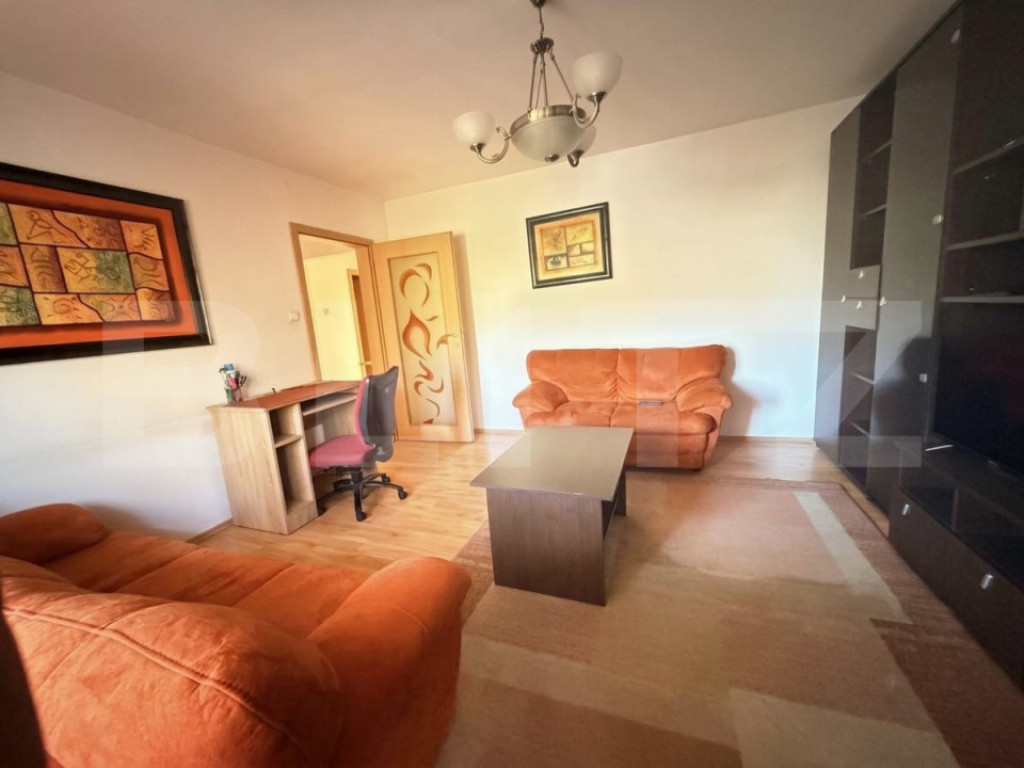 Apartament 3 camere, 70 mp, zona Aradului