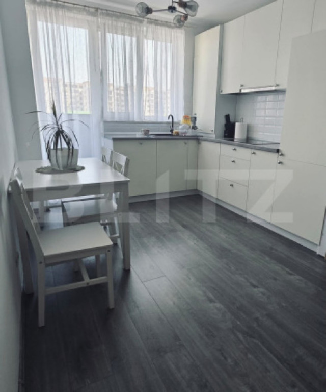 Apartament 3 camere, 58 mp, zona Torontal