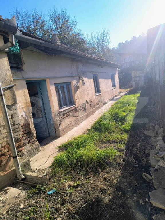 Casa de vanzare, 79 mp, zona Gherla
