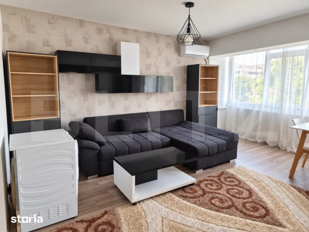 Apartament 3 camere, 66 mp, zona Nicolina