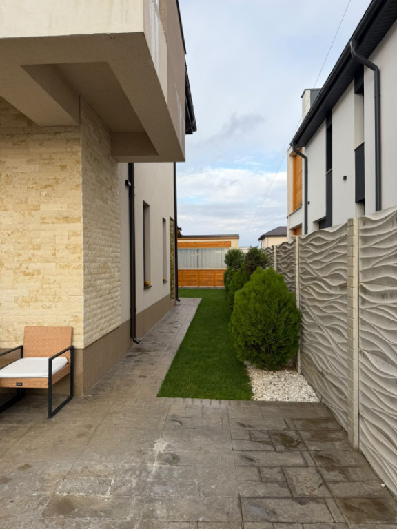 Casă P+1, 167 mp, zonă Păulești