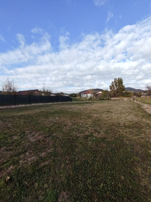 Teren intravilan, 8 ari, zona Tăuții-Măgherăuș, Aeropor