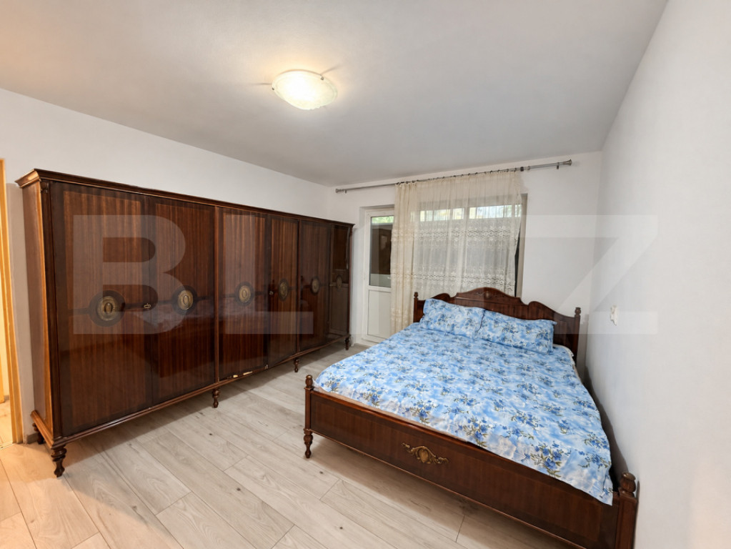 Apartament de vanzare, 2 camere, decomandat, zona Canta - Pr