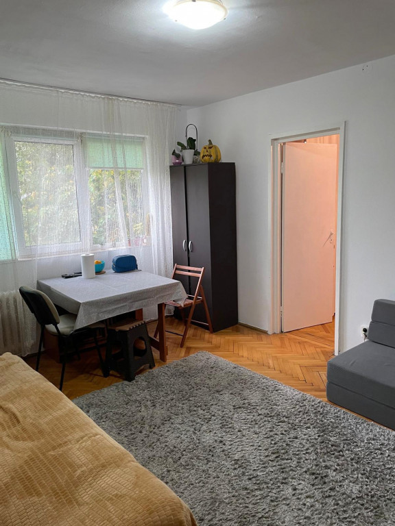 Apartament cu 2 camere | balcon inchis | mobilat | zona Circ