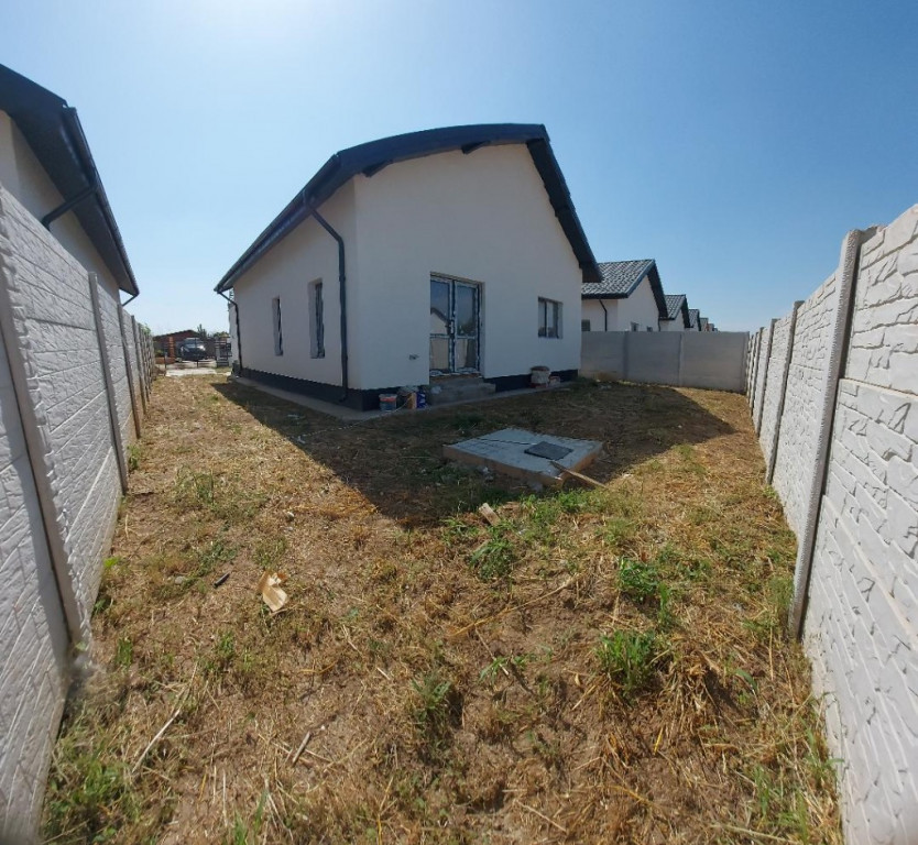 Incalzire in pardoseala, casa 3 camere P+Pod mansardat-300 mp teren