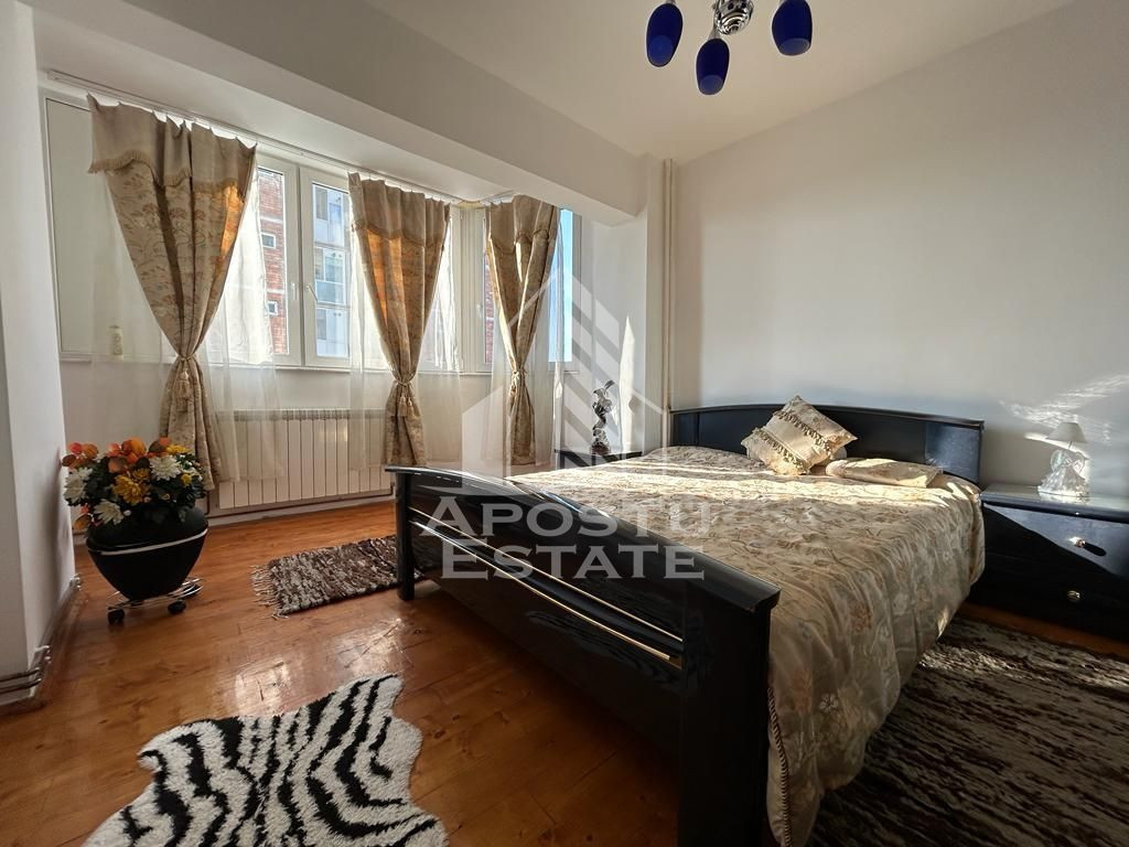 Apartament cu 2 camere semidecomandat zona Podgoria