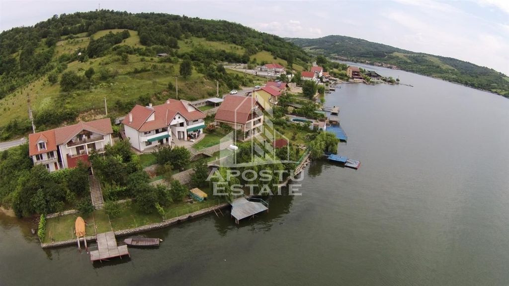 Proprietate "Casa Vacanta" Eselnita, Mehedinti