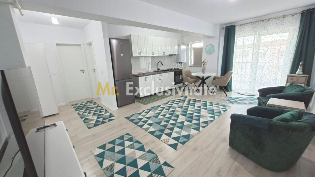 Vanzare apartament 3 camere decomandat