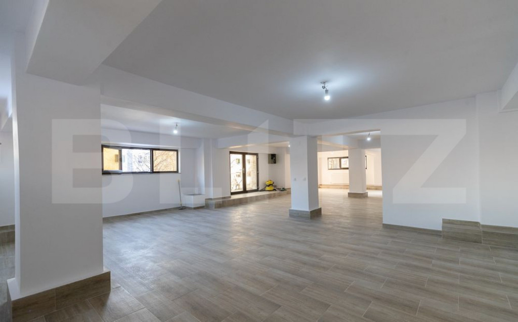 Spatiu Comercial -Calea Dragasani-Pitesti (Comision 0%)