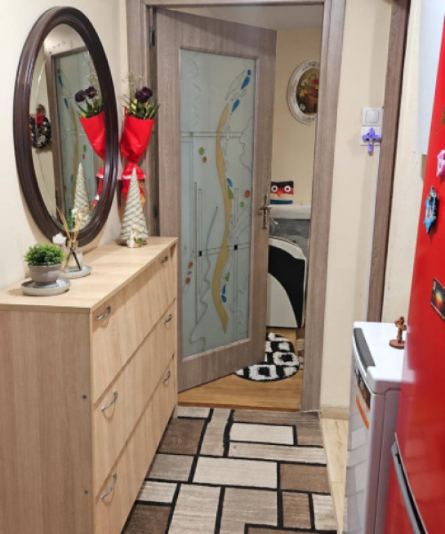 Apartament de vanzare, 45 mp, zona Craiovita Noua - Segarcea
