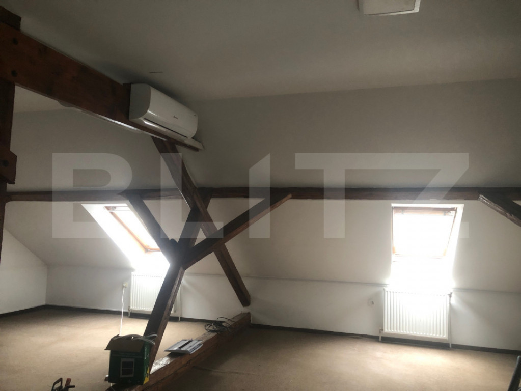 Spațiu de birou de închiriat , 40 mp , zonă semicentrală