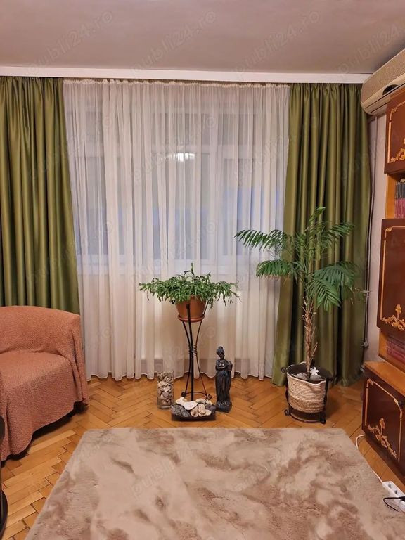 3 camere, decomandat, etaj 4/4, Tiglina 2