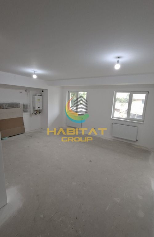 Apartament 3 Camere, Parter - Opțiune Unica - Curte 40mp + 2 Locuri Parcare.