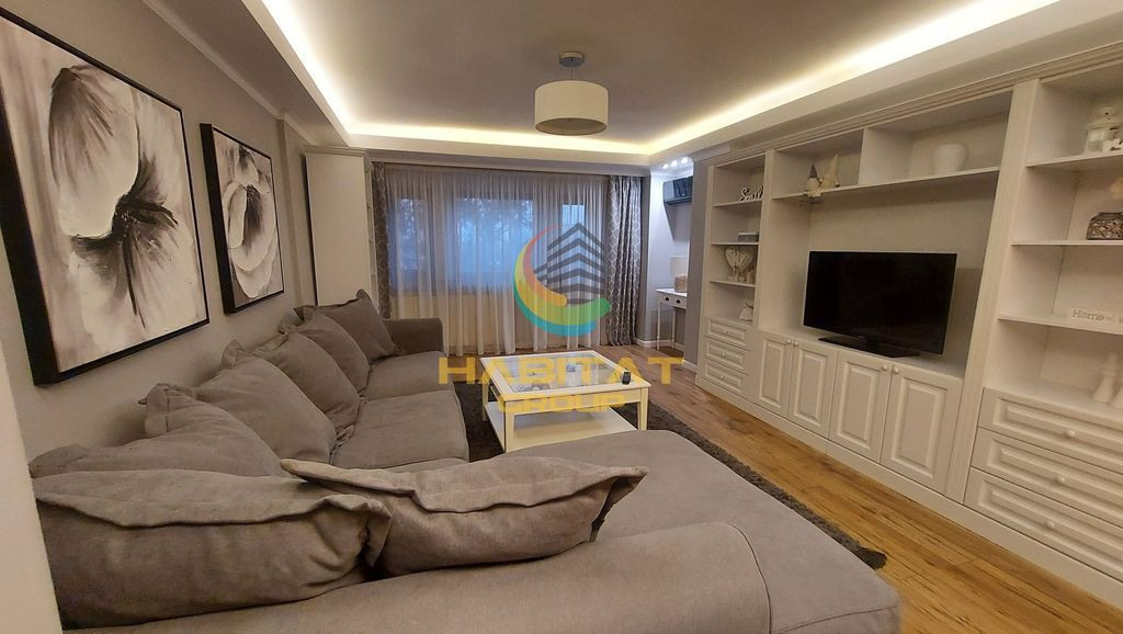 Apartament spectaculos de 3 camere cu vedere directa la Casa Poporului, LUX