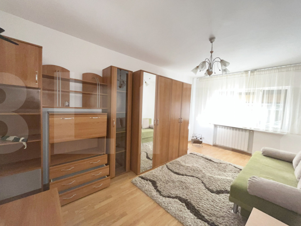 Apartament cu 2 camere, mobilat și utilat, cu balcon autori