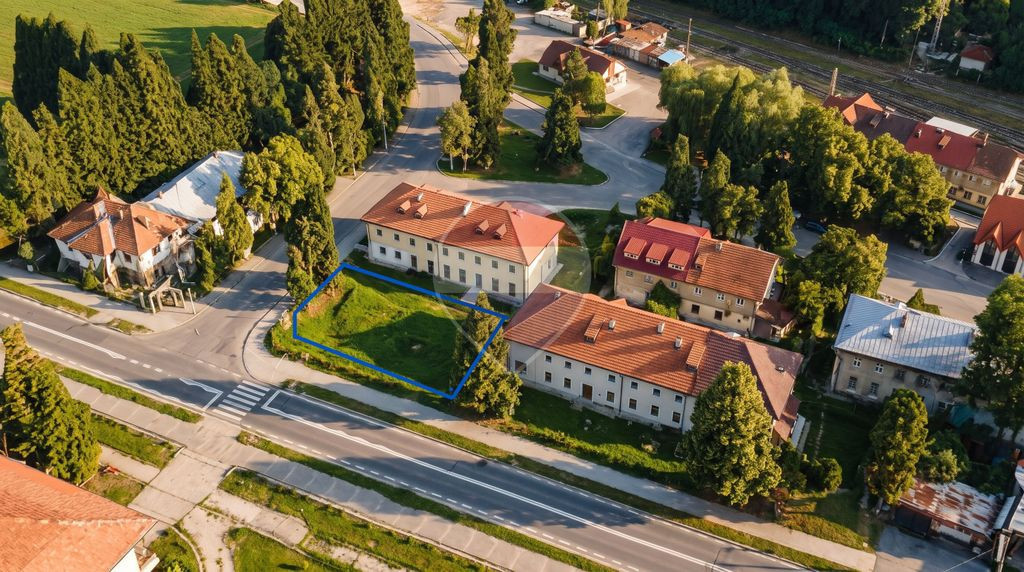 Teren 737 mp Predeal | Deschidere 2 bulevarde | Vizavi Primărie