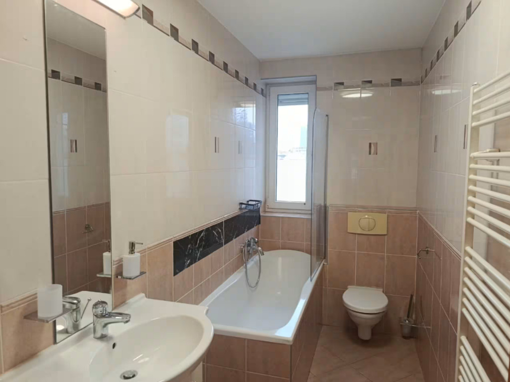Apartament 3 camere Crangasi