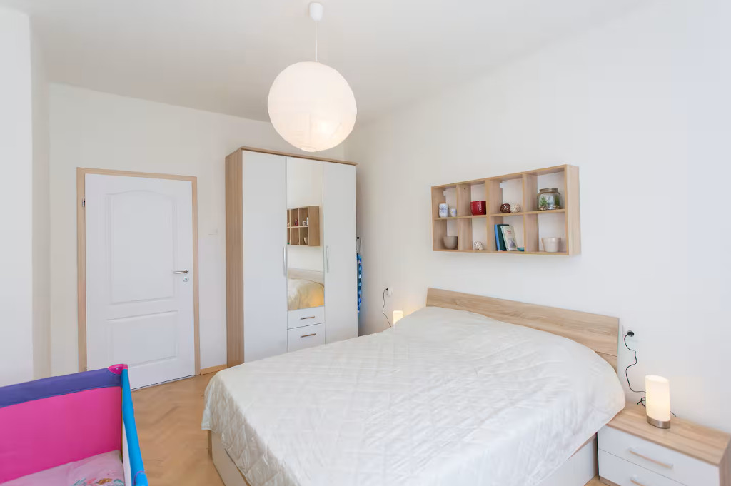 Apartament 3 camere Piata Romana