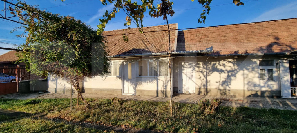 Casa 3 camere, 99 mp, zona Vest