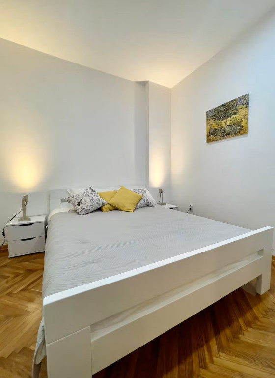 Apartament 3 camere Titan