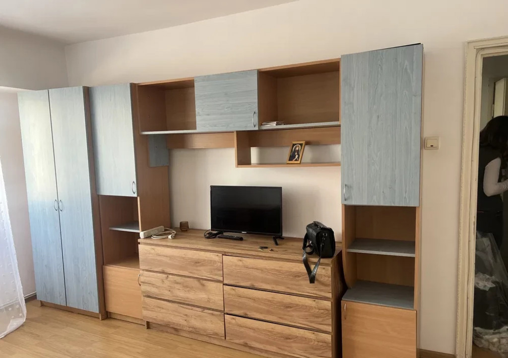 Ap 2 camere Decomandate, zona Garii