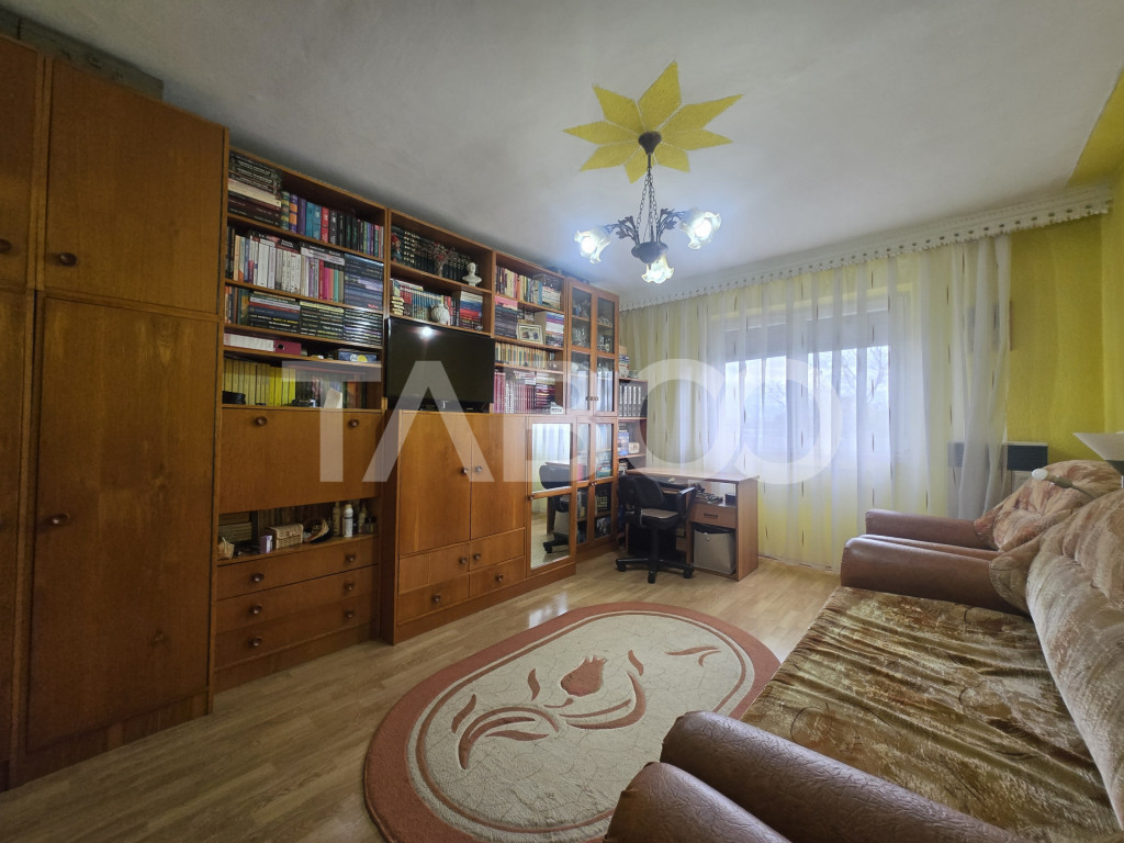 Garsoniera de vanzare mobilata utilata 22 mpu zona Lazaret S