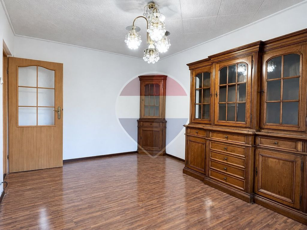 APARTAMENT CU 3 CAMERE DECOMANDAT | 51 MP | CENTRAL | ZĂRNEȘTI