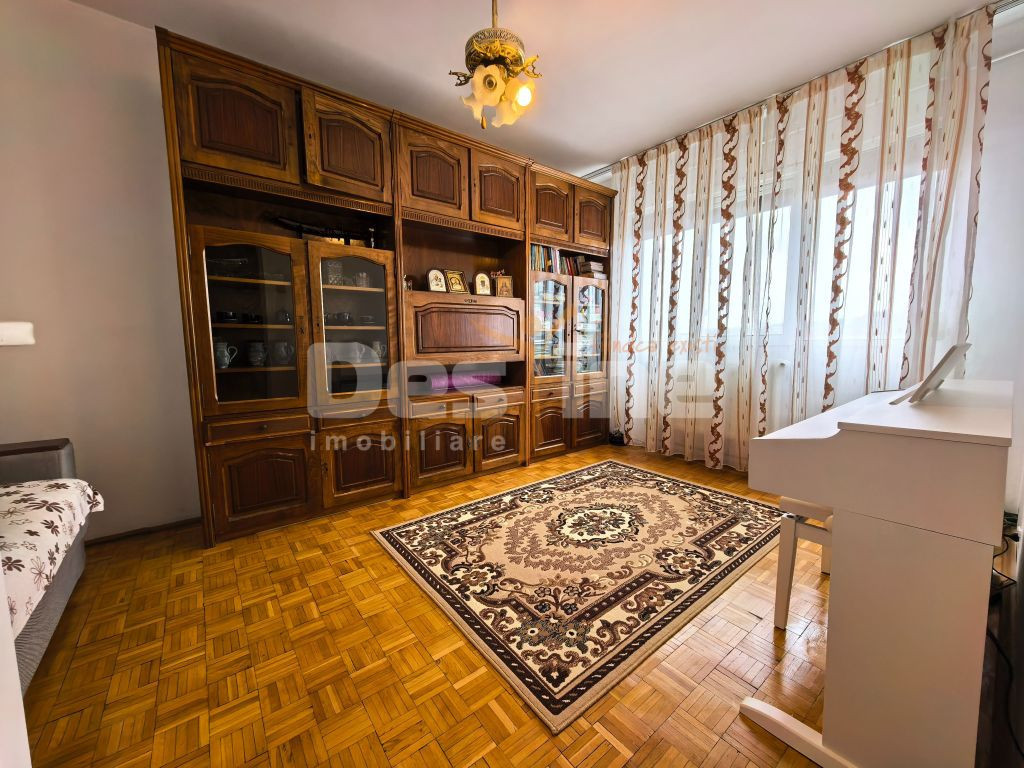 Apartament 2 camere 51 mp decomandat mobilat Cantemir